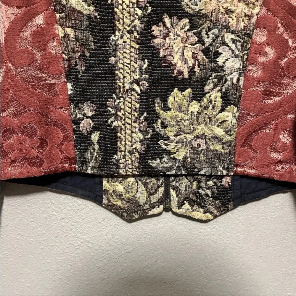 Vintage Flashbacks Cropped Bolero Tapestry Jacket Size Large Cotton & Rayon